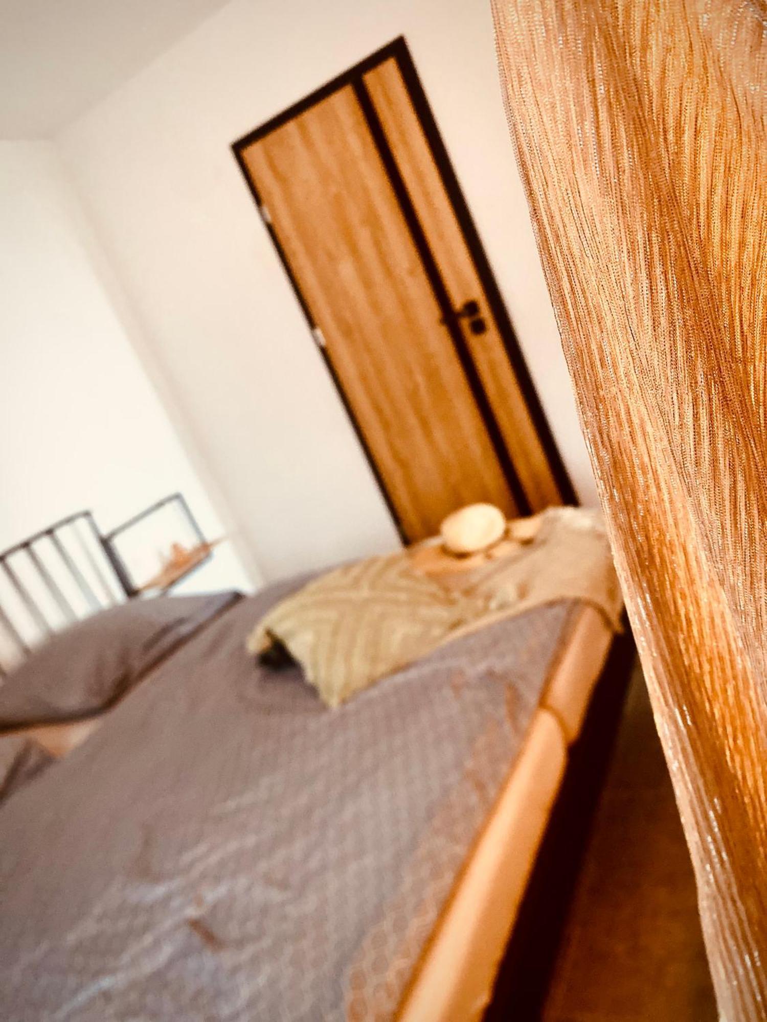 Apartment Nicol เซนญ์ ภายนอก รูปภาพ