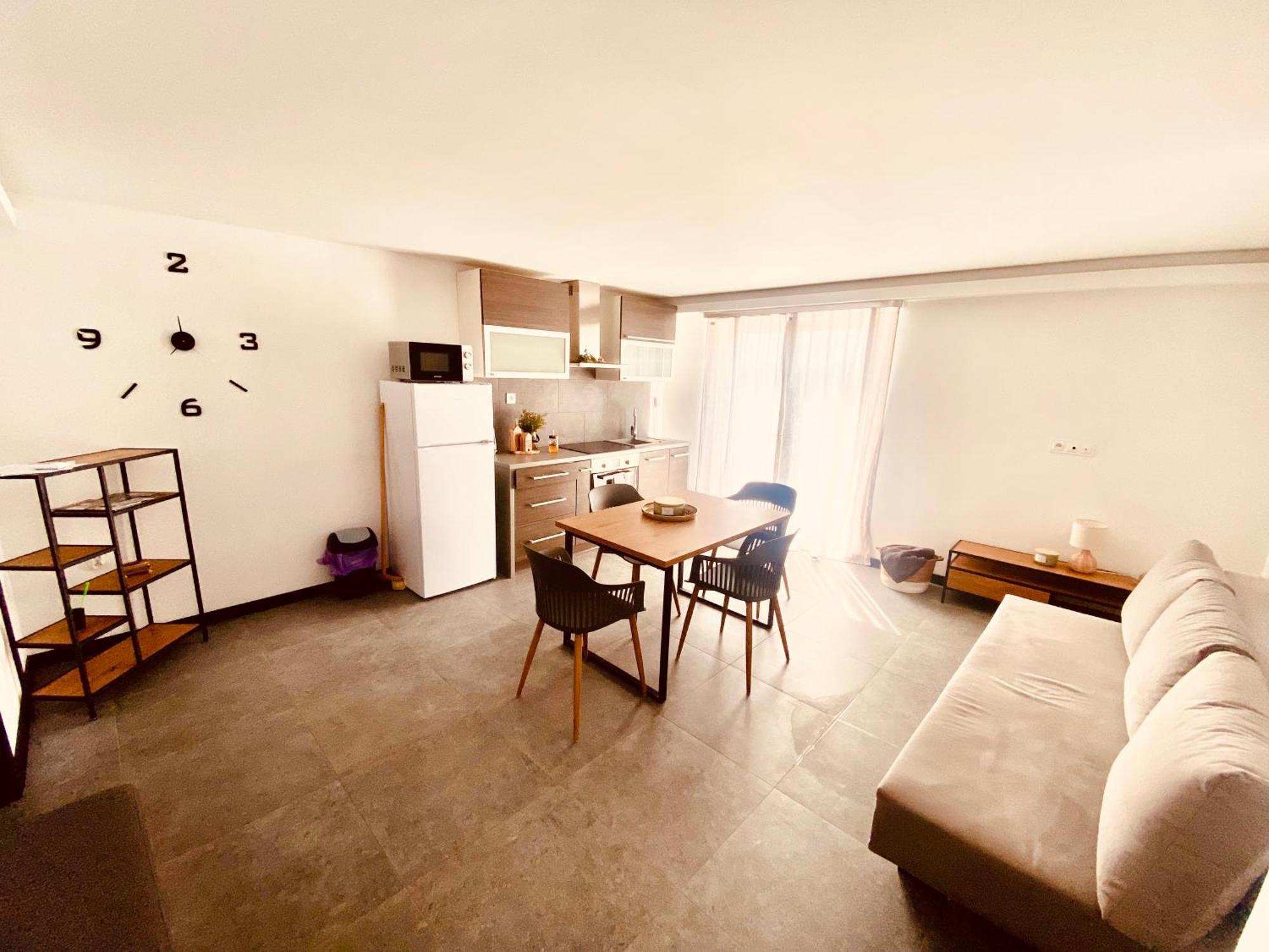 Apartment Nicol เซนญ์ ภายนอก รูปภาพ