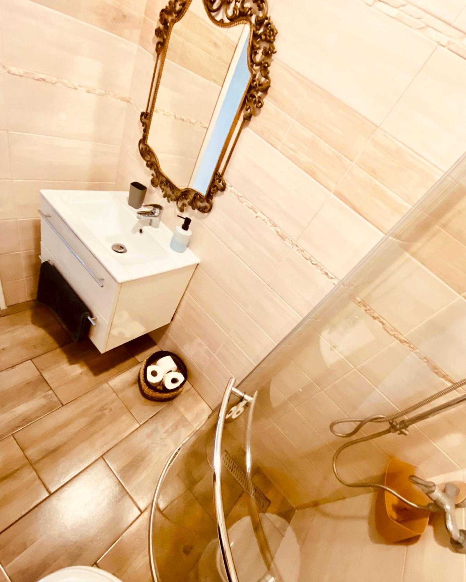 Apartment Nicol เซนญ์ ภายนอก รูปภาพ