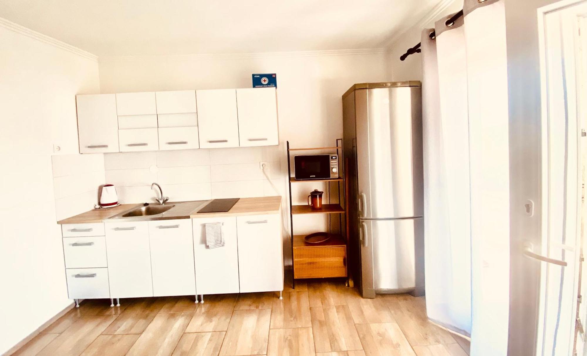 Apartment Nicol เซนญ์ ภายนอก รูปภาพ