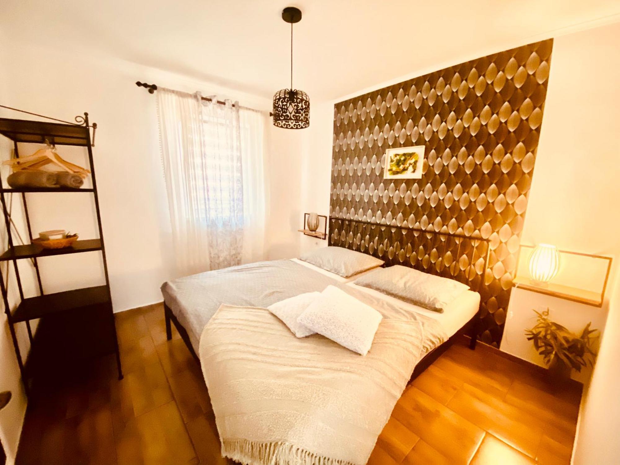 Apartment Nicol เซนญ์ ภายนอก รูปภาพ