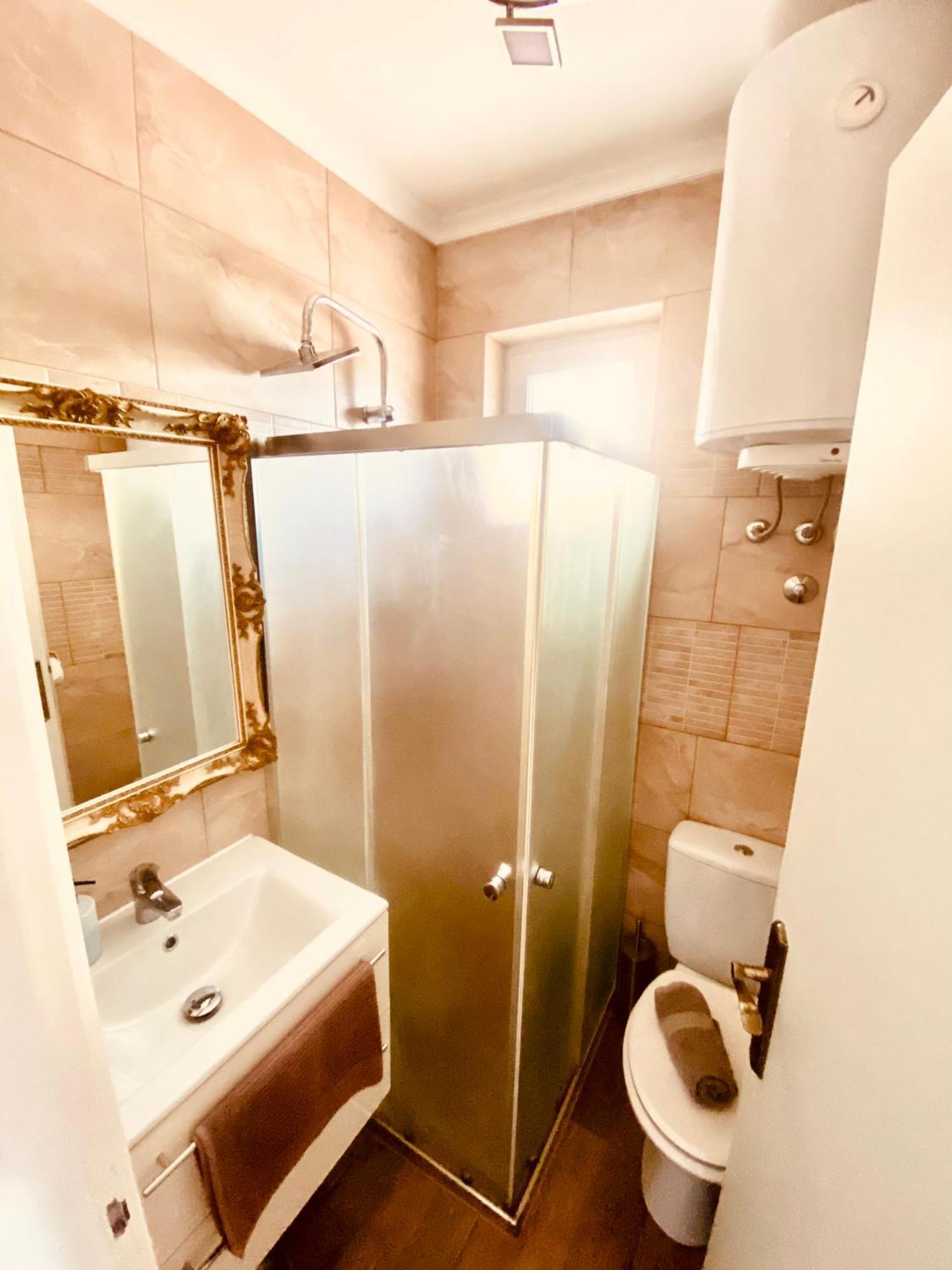 Apartment Nicol เซนญ์ ภายนอก รูปภาพ